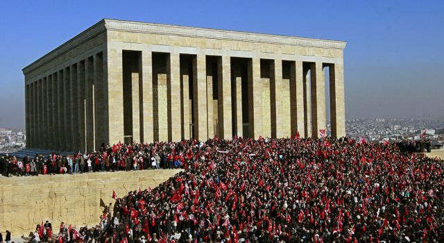 İçişleri Bakanlığı'ndan 81 il valiliğine 29 Ekim genelgesi..."Müsade edilmeyecek"