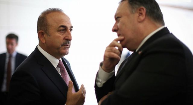 Pompeo'nun Türkiye ziyareti'nde ,Çavuşoğlu'na 'görüşmek için İstanbul'a gel' dediği iddiası