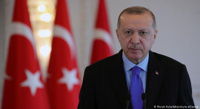 Erdoğan'dan Armin Laschet'e tebrik telefonu