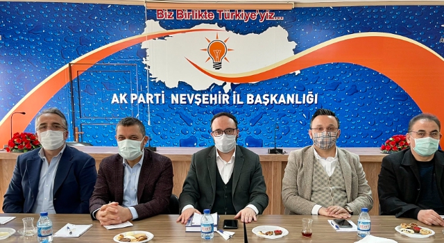 AK Parti'li Menekşe: 22 Şubat’ta gerçekleştireceğimiz il kongremiz öncesi istişarelerde bulunduk