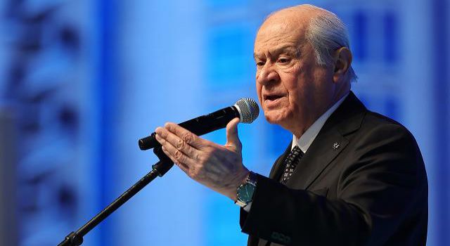 MHP Lideri Bahçeli, MHP 13'nci Olağan Büyük Kurultayı'nın ardından parti teşkilatlarına teşekkür mesajı