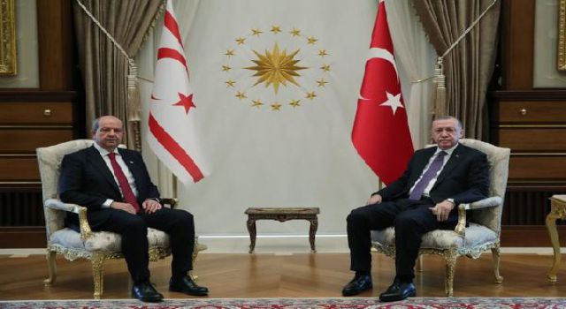 Cumhurbaşkanı Erdoğan, Ersin Tatar ile bir arada