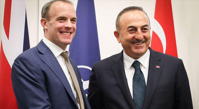 Çavuşoğlu, İngiltere Dışişleri Bakanı Raab ile görüştü