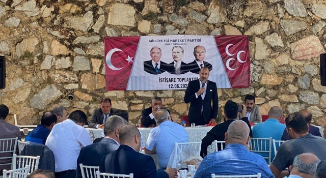 MHP'li Osmanağaoğlu: "Zillet İttifakının İzmir’imizin başına bela ettiği sorunlardan birisi de Tunç Soyer!"