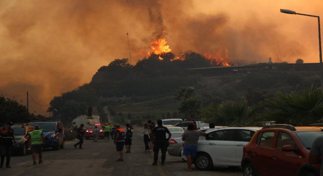 Bölge endişe içinde! Muğla'da alevler termik santrali sararsa ne olacak?