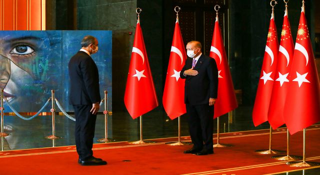 Cumhurbaşkanı Erdoğan, Beştepe'de 30 Ağustos Zafer Bayramı tebriklerini tebrikleri kabul etti