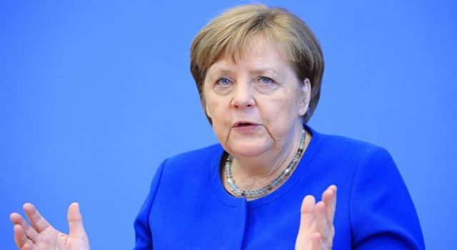 Merkel'den Kabil havalimanı açıklaması