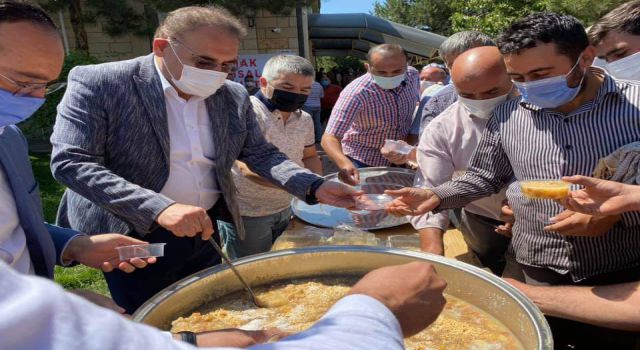 Nevşehir Heyeti Yeni Sanayi Sitesinde Esnafla Bir Arada