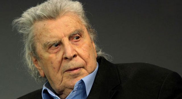 Mikis Theodorakis hayatını kaybetti