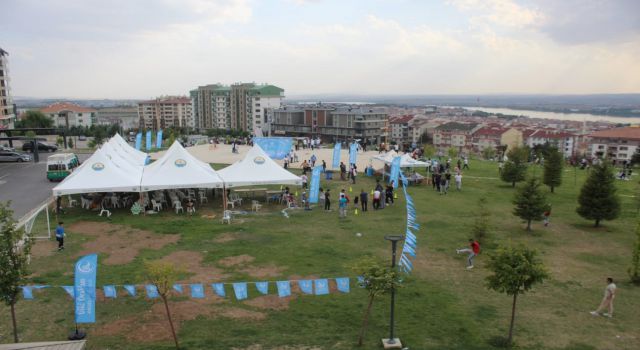 Ülkü Ocakları'ndan uçurtma şenliği