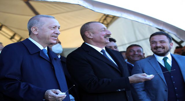 Cumhurbaşkanı Erdoğan ve Aliyev, Akıllı Tarım Kampüsü Faz 1'in temelini attı