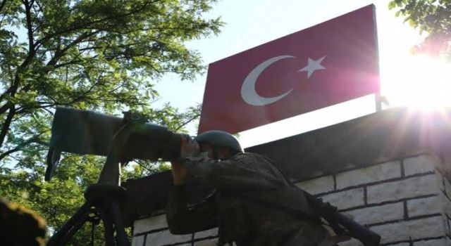 Yunanistan'a geçmeye çalışan 3'ü FETÖ üyesi 7 kişi yakalandı