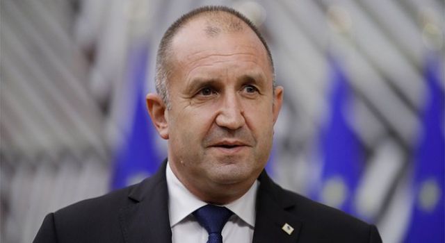 Bulgaristan cumhurbaşkanlığı seçimini Rumen Radev kazandı