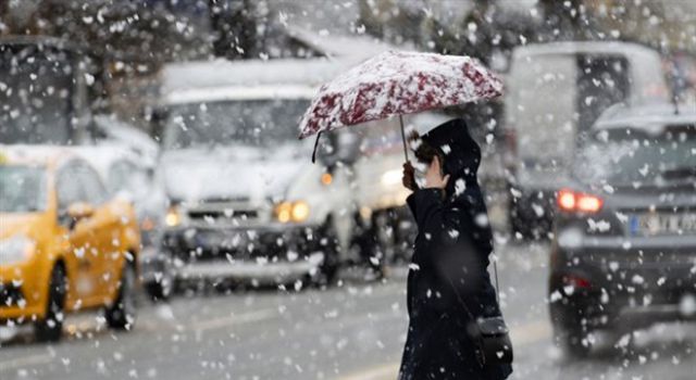 Meteoroloji uyard! Kar ve sağanak yağış çok fena geliyor..