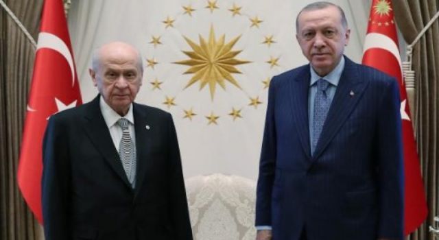 MHP Lideri Bahçeli'den Cumhurbaşkanı Erdoğan'a tebrik telefonu