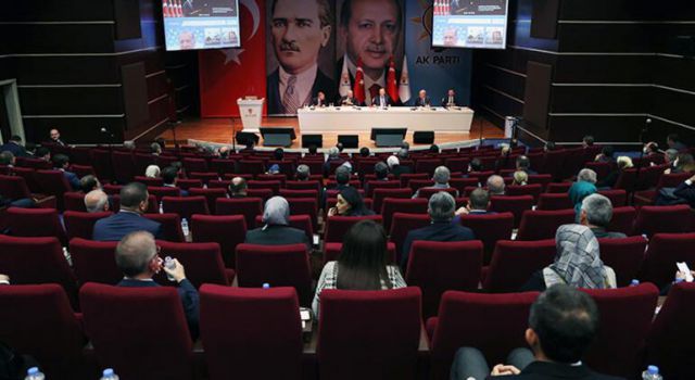 Son dakika: AK Parti MKYK toplantısı başladı!