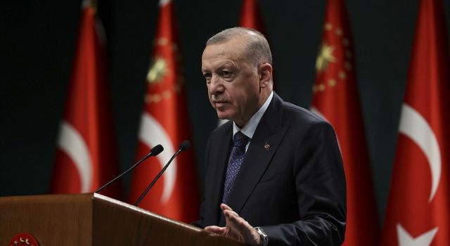 Cumhurbaşkanı Erdoğan: Bu paket ile kadınlara yönelik taciz ve takip eylemlerinin cezaları artacak!