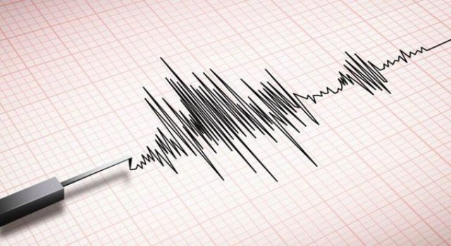 Antalya'da korkutan deprem!