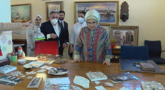 Emine Erdoğan, Tekâmül Sürdürülebilir Sanat Sergisi'nin açılışını gerçekleştirdi