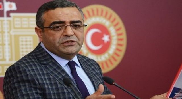 CHP'li vekil Sezgin Tanrıkulu güvenlik görevlisini işinden etti!