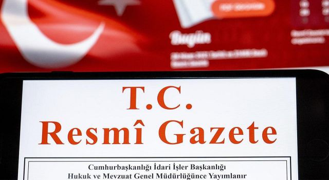 FETÖ/PDY üyesi 15 hakim ve cumhuriyet savcısı meslekten çıkarıldı