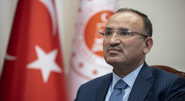 Bakan Bozdağ: "Türkiye'nin hak etmediği eleştirileri Türkiye'ye yöneltiyorlar"