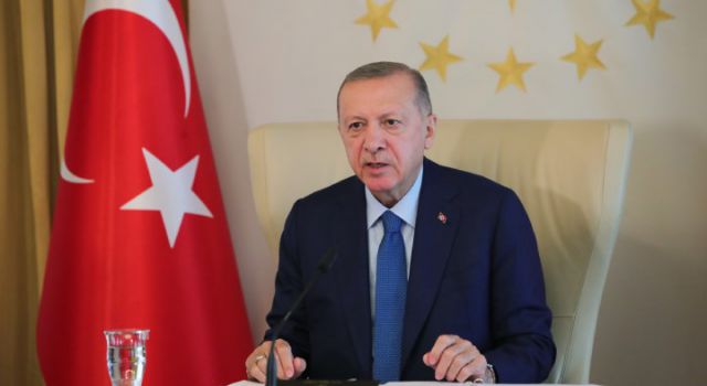 Cumhurbaşkanı Erdoğan: "Asıl yükü sesi çok çıkan gelişmiş toplumlar değil kriz ülkelerine komşu, bizim gibi ülkeler çekmektedir"