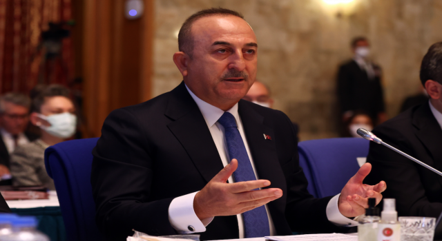 Dışişleri Bakanı Çavuşoğlu: "Maalesef müzakere ve barış sürecinden uzaklaşıldı, bu fırsat kaçırıldı"