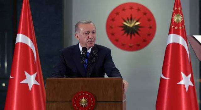 Cumhurbaşkanı Erdoğan'dan asgari ücret mesajı