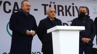 Dışişleri Bakanı Çavuşoğlu: "Kahraman Azerbaycan ordusuyla gurur duyuyoruz"