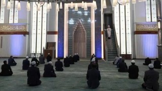 Diyanet'ten Cuma namazıyla ilgili son dakika açıklaması