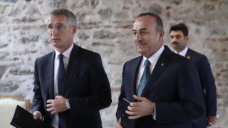 Dışişleri Mevlüt Çavuşoğlu, NATO Genel Sekreteri Stoltenberg ile görüştü