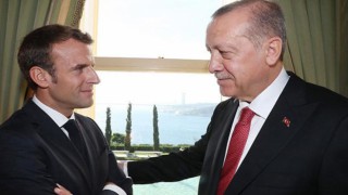 Cumhurbaşkanı Erdoğan'ın Macron ile görüşmesi başladı