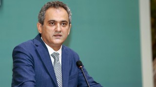 Bakan Özer, KKTC’li mevkidaşıyla bir arada