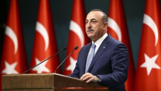 Bakan Çavuşoğlu'ndan Macron'a sert tepki!