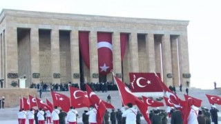 Devlet erkanı Anıtkabir'de!