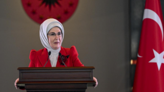 Emine Erdoğan Türk kadınının seçme ve seçilme hakkını elde etmesinin 89. yılını kutladı